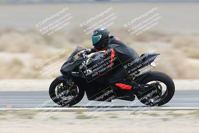 media/May-05-2025-Moto Forza (Mon) [[3c1838c5e5]]/2-B Group/Session 3 (Panning Test Turn 14 Inside)/